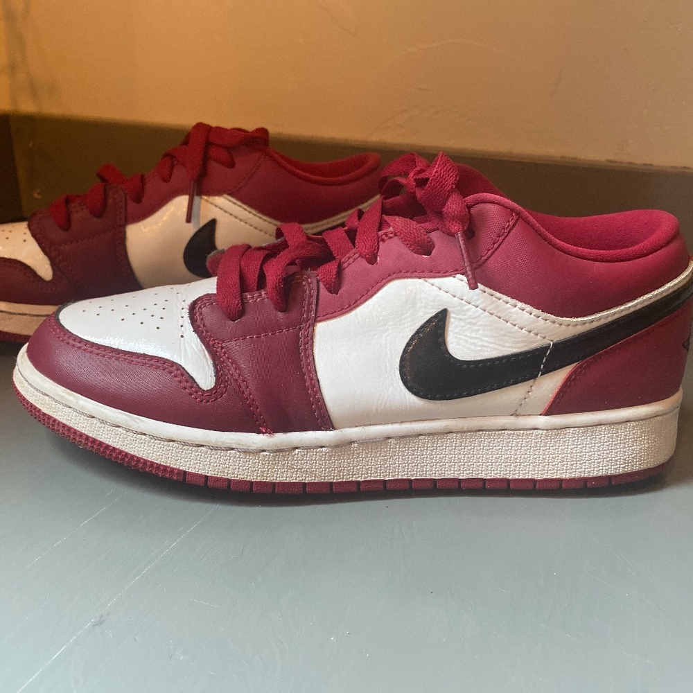 Nike